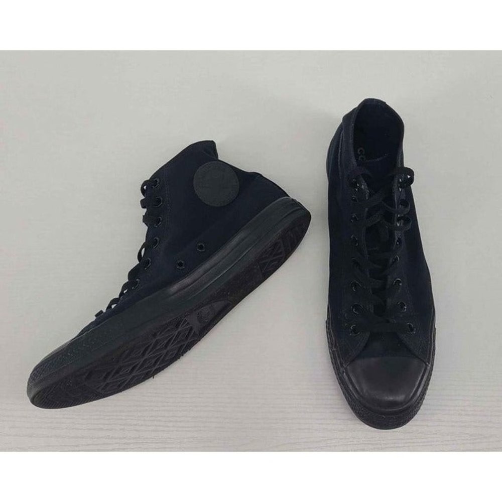 Converse All-Star Chunk Taylor Unisex Hi Top Mono Black Canvas Shoe Sneaker M-10